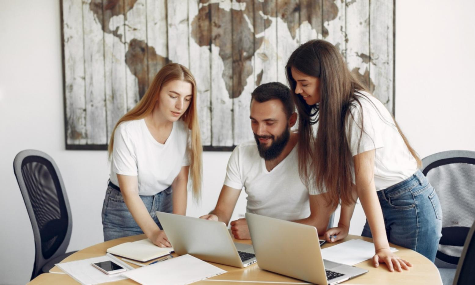Investissements stratégiques et développement d'entreprise